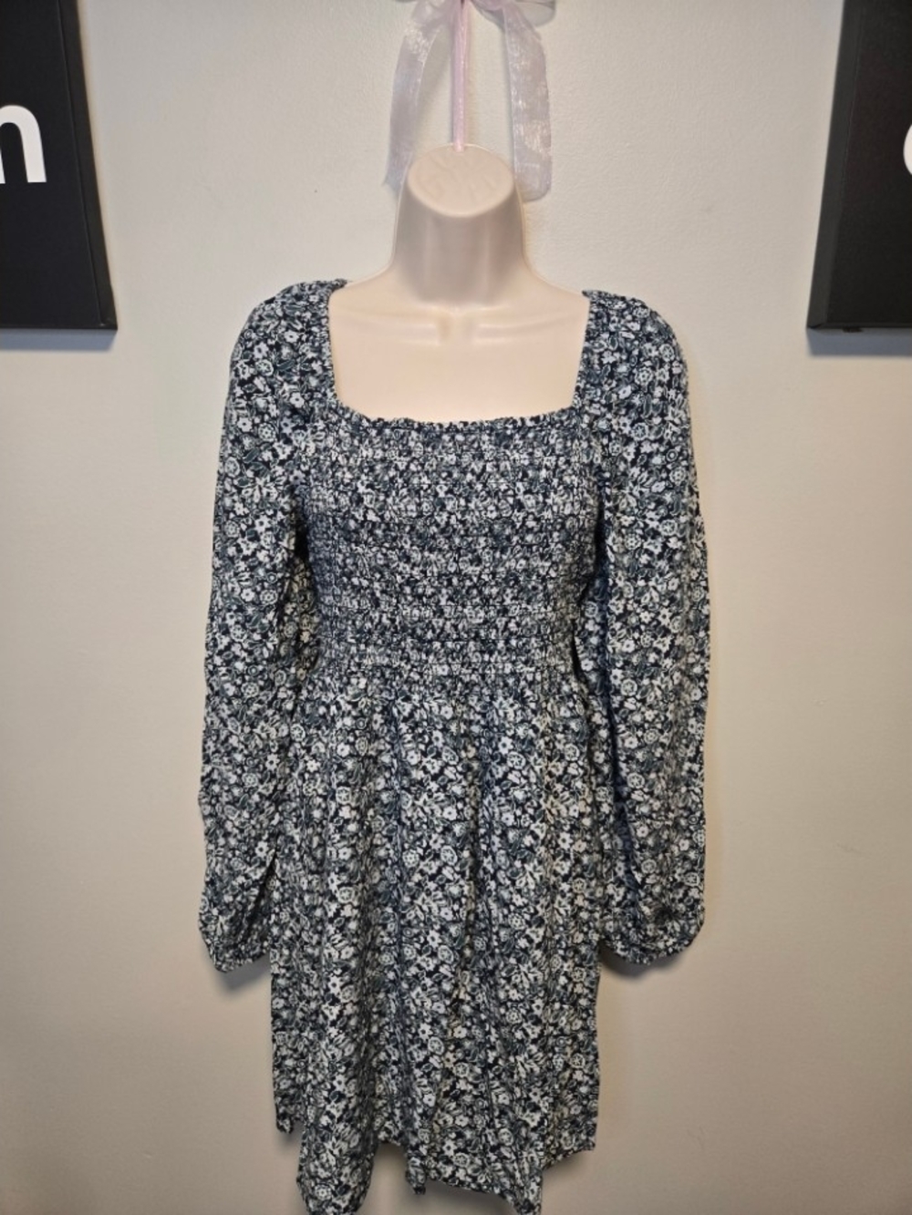 NWT GAP Black & White Floral Smocked Square-Neck Mini Dress